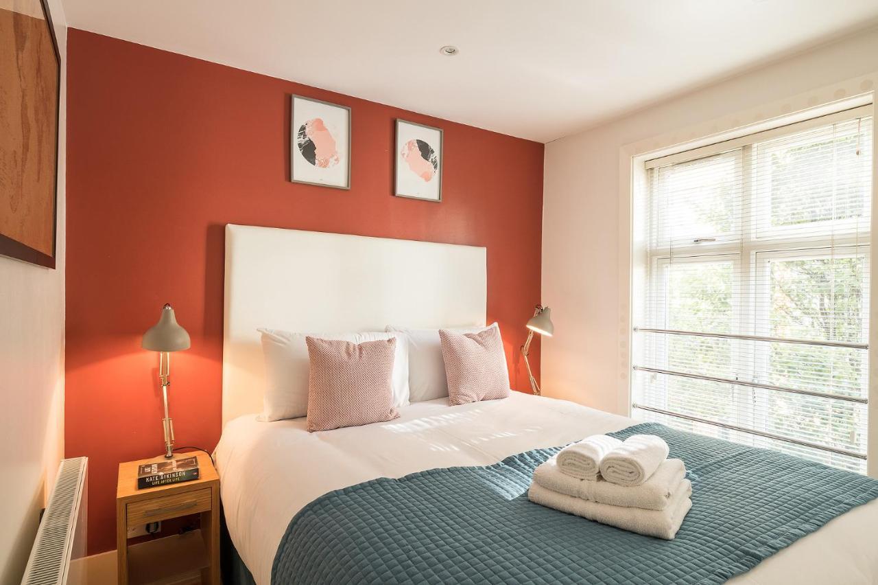 Fitzrovia - Charlotte Street By Viridian Apartments Londen Buitenkant foto